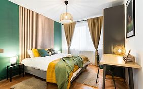 The Cozy Deer Apartment